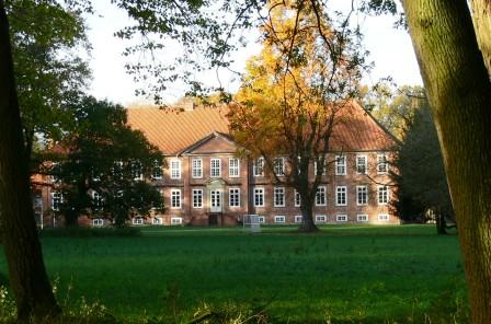 Das Schloss Dreilützow bei Schwerin